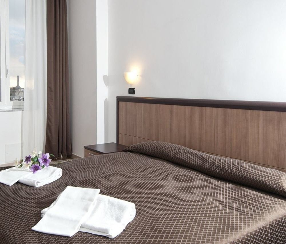 Hotel Chopin Genoa Ngoại thất bức ảnh