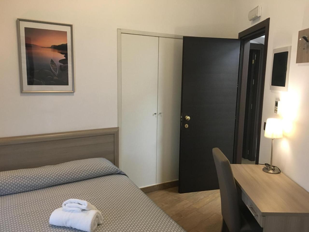 Hotel Chopin Genoa Ngoại thất bức ảnh